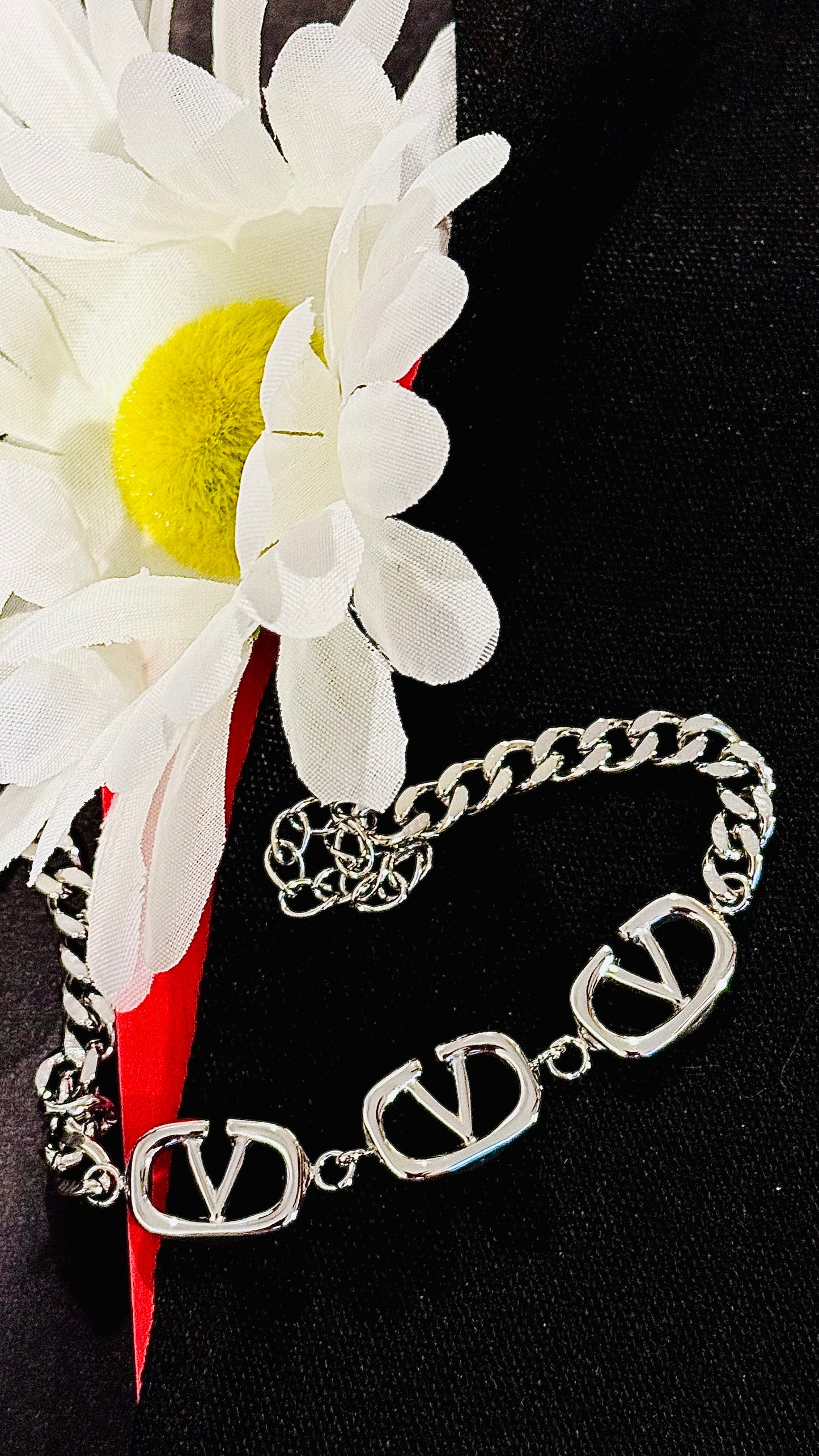 silver V bracelet