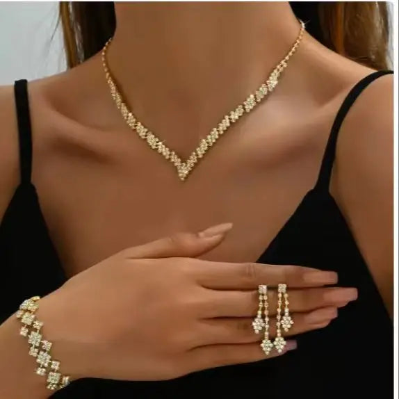 Advanced and versatile necklace, earring, bracelet, and jewelry set suitable for wedding, banquet, and party accessories