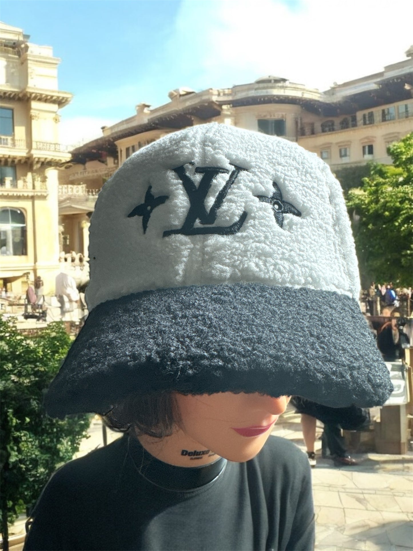 ON HAND BUCKET HAT 1.1